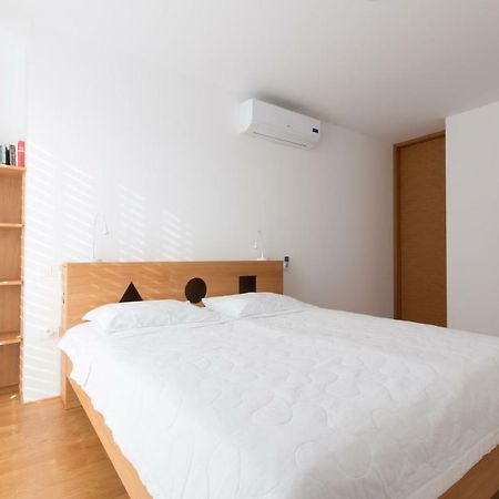 Apartment Beta Izola Bagian luar foto
