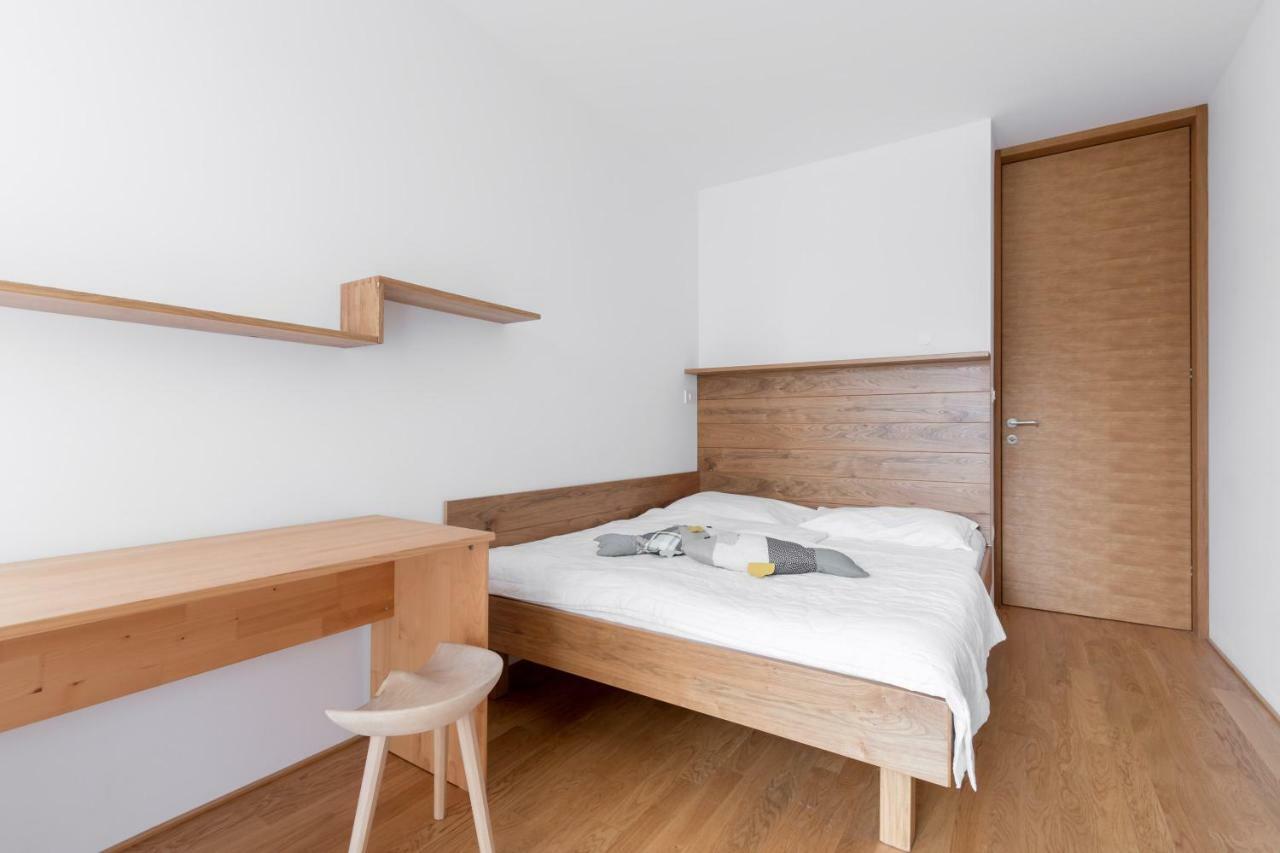 Apartment Beta Izola Bagian luar foto